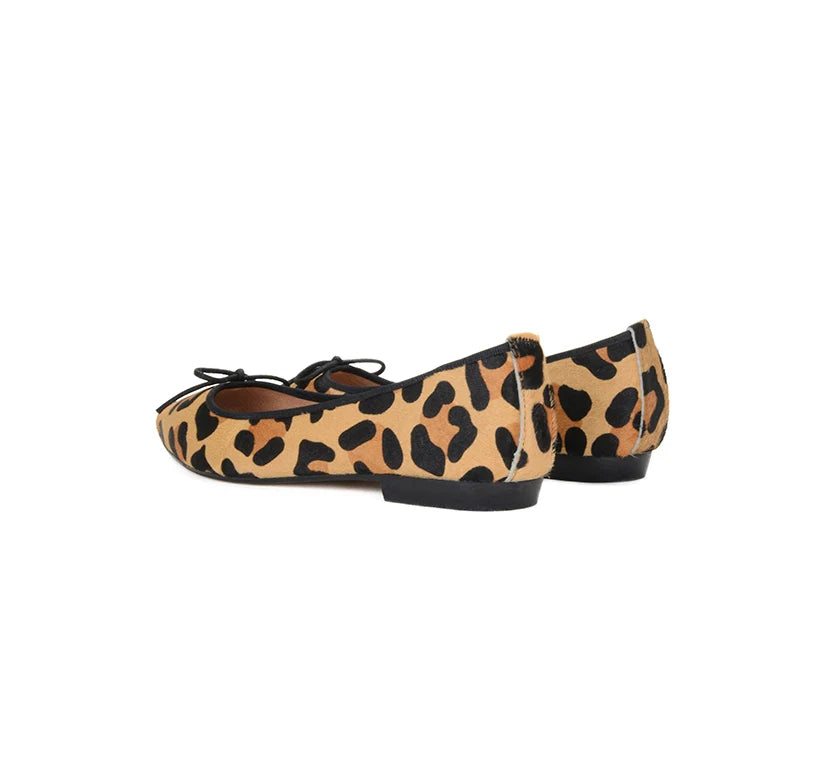 Bailarina Miuxa Nilu Leopardo. La bailarina de pelo de potro leopardo que alegra cualquier look neutro
